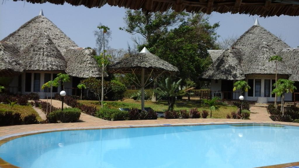 Hotel Kinondo Poa Diani Beach Zewnętrze zdjęcie